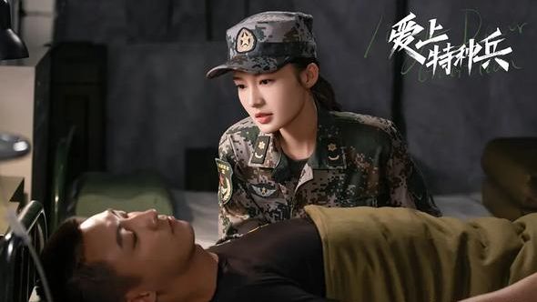 宋轶|《亮剑》主演甘当绿叶，《特种兵》班底制作，这部军旅剧牌面不错