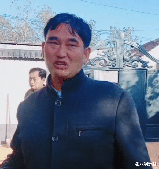 陈亚男|陈亚男主动接受采访，自称从没打算分手，直播带货也有“隐情”