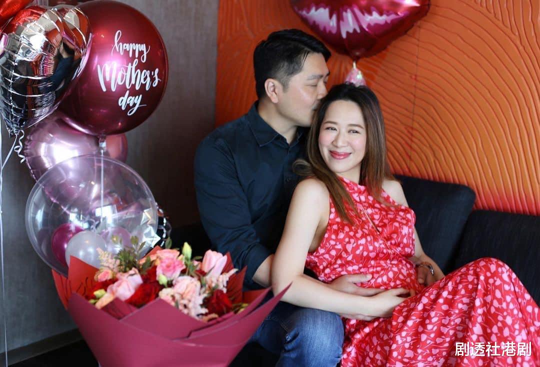 香港小姐|不舍！33岁TVB高学历港姐小花约满正式离巢，刚为宝宝举办百日宴
