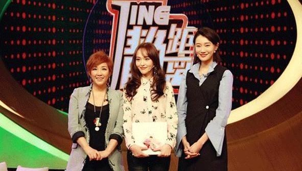 李静|李静翻看唐嫣包包，拿起一支口红就往嘴上涂，一旁唐嫣脸色都变了