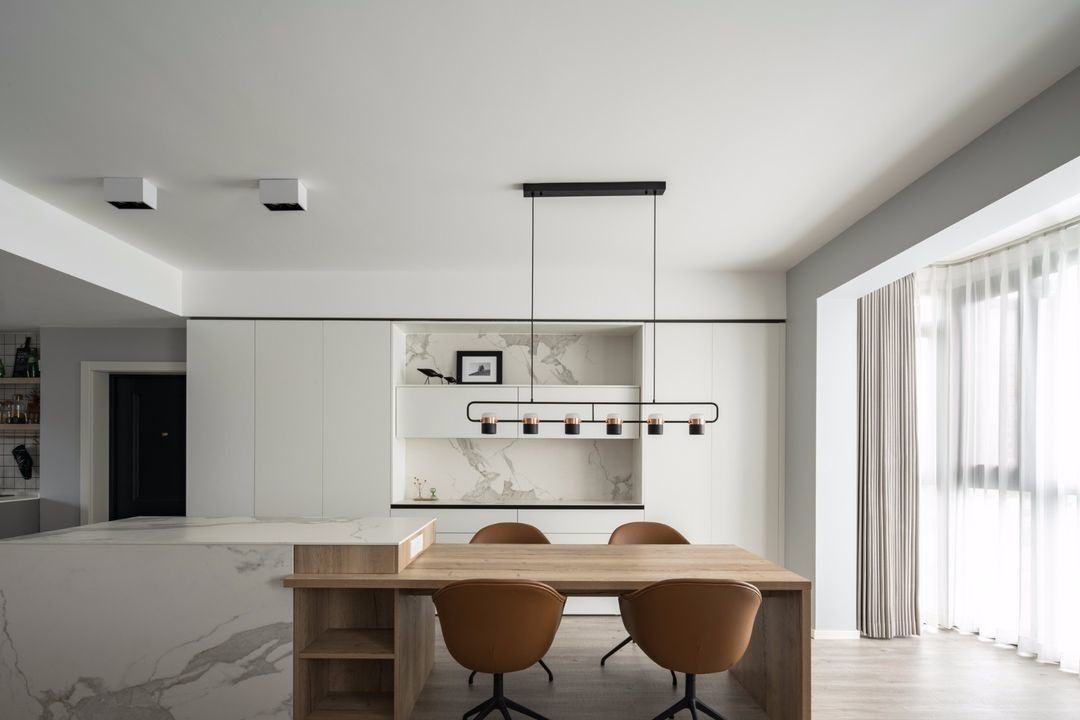 老年小妙招|隐藏式的收纳让二居室空间翻倍，卧室更是浪漫独特，好适合做婚房