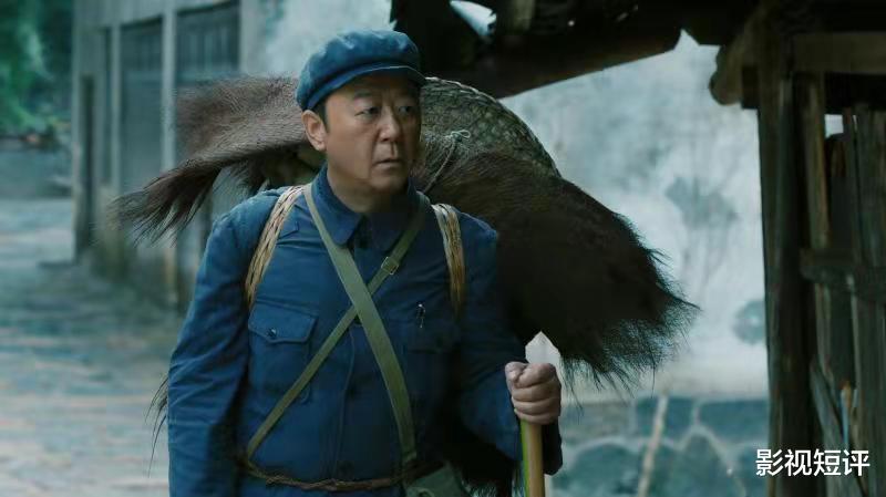 蔡文静|《默默无闻张富清》不计较名利，事迹感人，郭涛、孙茜表演自然