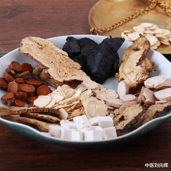 八珍汤|气虚、血虚、面色不好怎么办？送你一个方子，补气、补血、又焕颜。