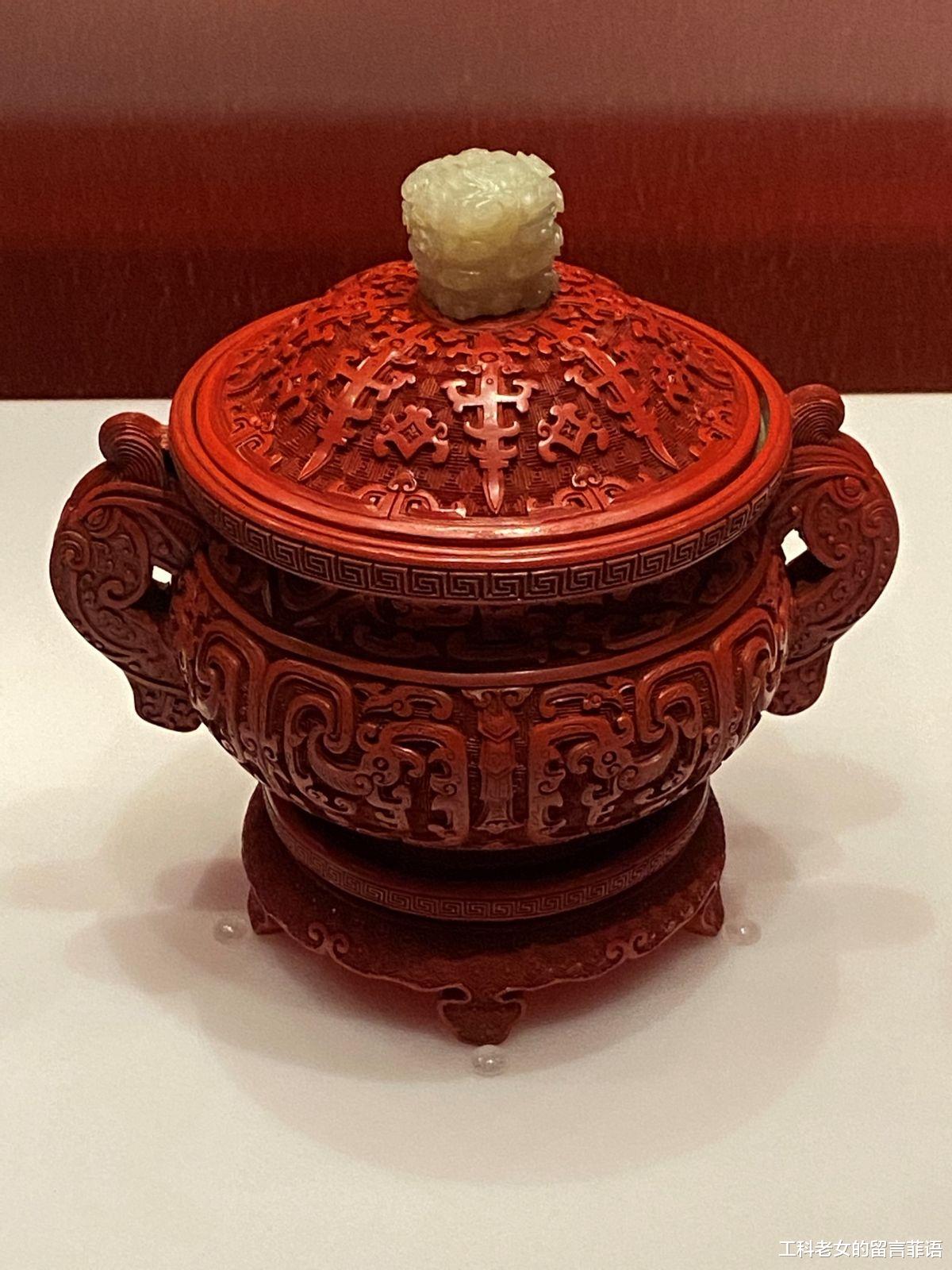 鼻烟壶|朱艳华绮：大富之家