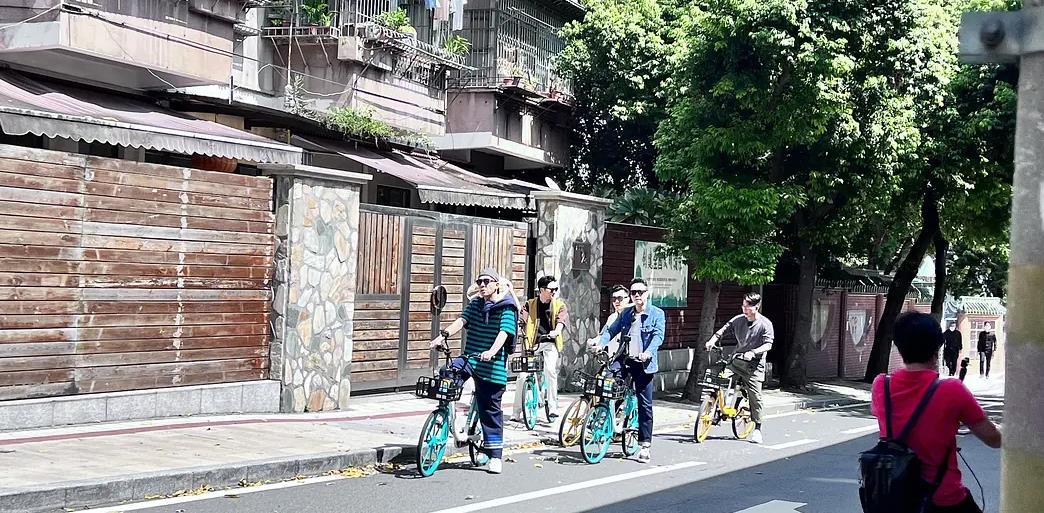 情话屋 开餐厅、玩音乐、会老友，《大湾仔的夜》开录，大湾区哥哥再营业