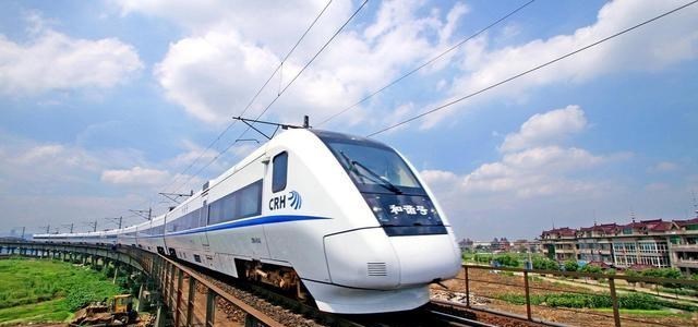 安冬悦儿 湖北将迎来新高铁站，面积300亩包括6条线路，预计2021年投入使用