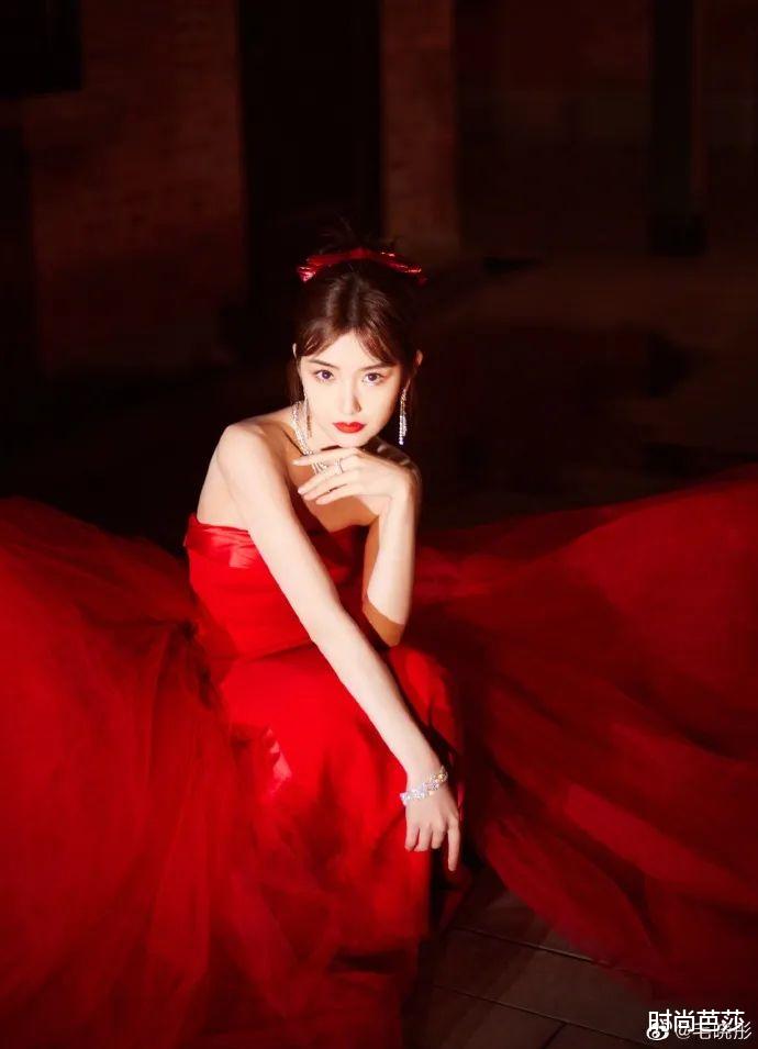 刘海|剪头失败的我，忍不住想抄毛晓彤作业……