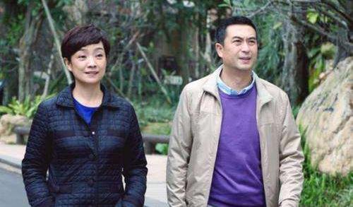 张嘉益|大叔张嘉译：一婚娶千金小姐被骂吃软饭，二婚娶知名演员被当成宝