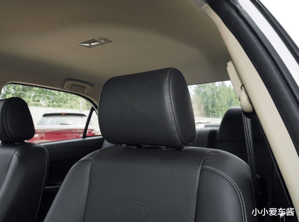 比亚迪F3|打工人的专属车型，提供4年整车质保，百公里5.9个油，4.49万起步