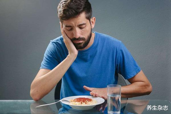 肝脏|身体出现4个“变化”，说明脂肪肝找上门，医生：3个小技巧，给你的肝穿上铠甲