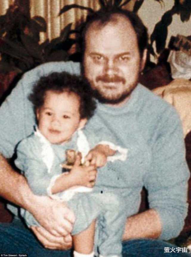 英国|英媒：梅根老爸威胁要起诉幼稚的女儿与哈里，只为见外孙外孙女