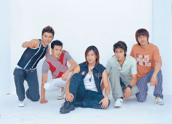 红苹果乐园|《红苹果乐园》播出19年后，有人嫁豪门当阔太，有人在餐厅端盘子