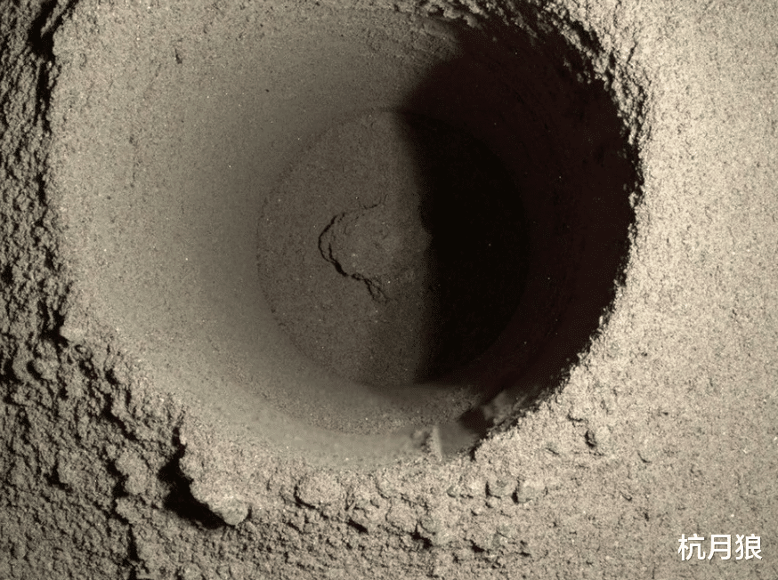 毅力号 “毅力号”火星车采集样本失败，但是得到了一个令人兴奋的发现