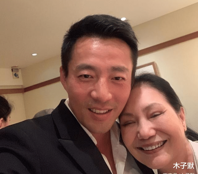木子默|汪小菲力挺小姨子小s，再亲近的关系，也要懂得避嫌