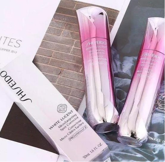 保湿 备受消费者青睐的精华,美白抗老修复,它们才是永葆青春的赢家