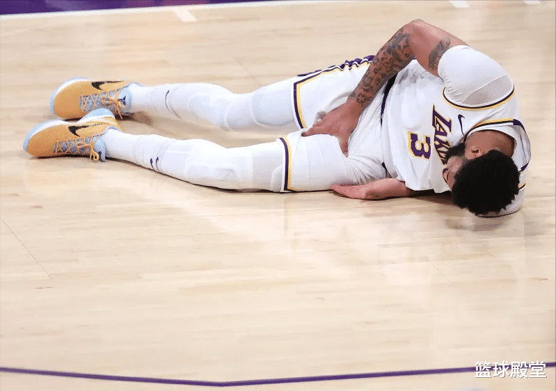 安东尼·戴维斯|万幸！浓眉哥伤势正式出炉，只是一级腹股沟拉伤，仅伤停1-2周！