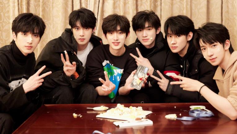 艾梅柏·希尔德|时代少年团艺考：马嘉祺严浩翔表演，宋亚轩贺峻霖专业至今是个谜！