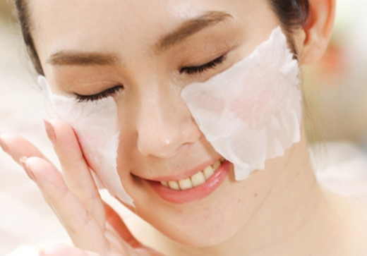 爽肤水|爽肤水你真的用对了吗？洗完脸直接拍水、大错特错，难怪皮肤差