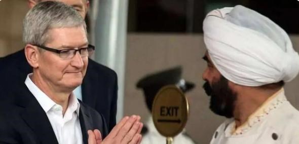 富士康|被库克坑了！富士康“连夜逃回”国内，却没料到曹德旺早已布好局