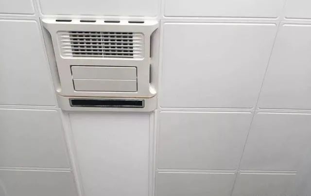 用了半年才敢告诉你:厨房太热,装凉霸管用吗?太多人想错了!