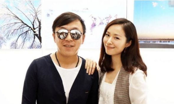 黄渤|黄渤老婆爆光,难怪连林志玲都看不上