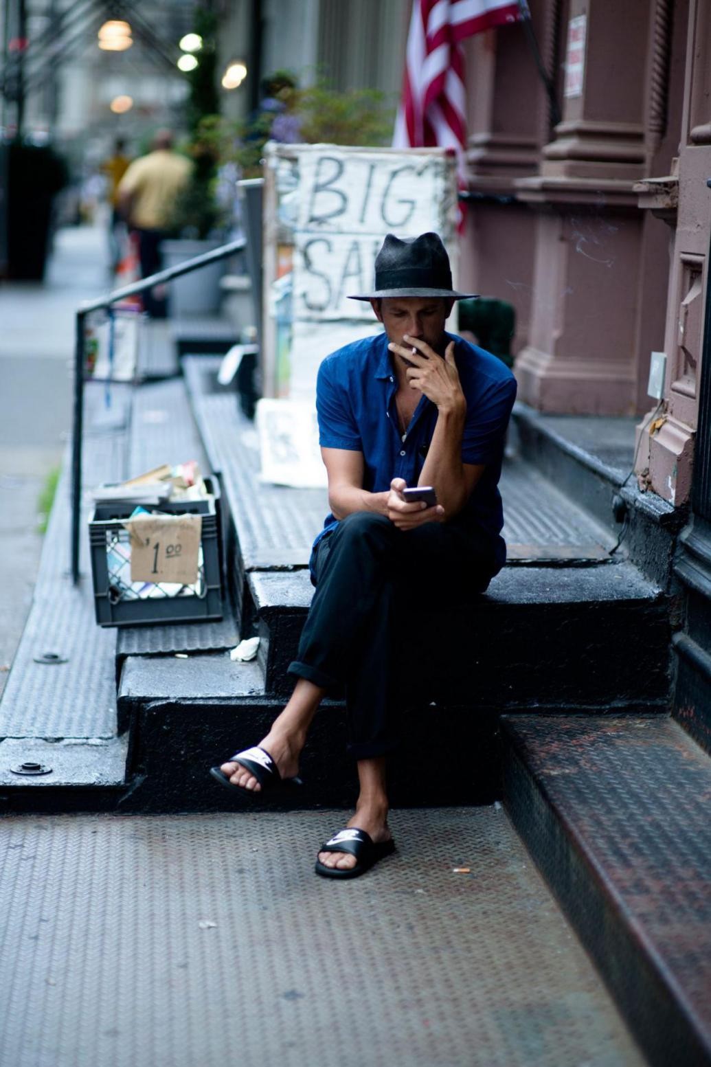 刘美华时尚|男生夏季穿搭怎样搭配颜色更高级?几种色彩搭配方案呈上,必收藏