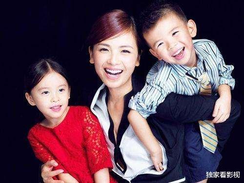 刘涛|8组明星家庭秀团圆：章子怡好妈妈，邓超秀恩爱，刘涛为何被羡慕