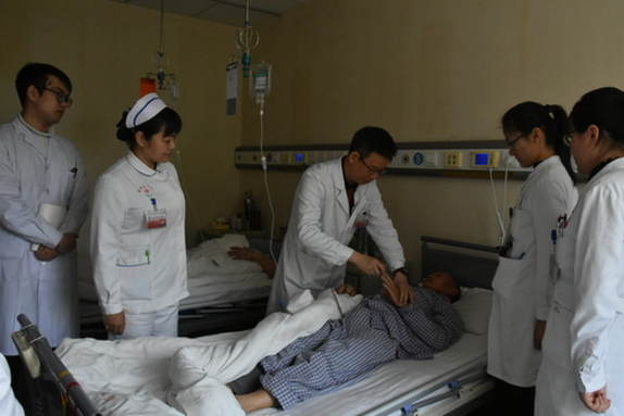 金兰中医学社|56岁大爷胰岛“报废”，酮症酸中毒，医生：早听这3点，胰岛一天天变壮