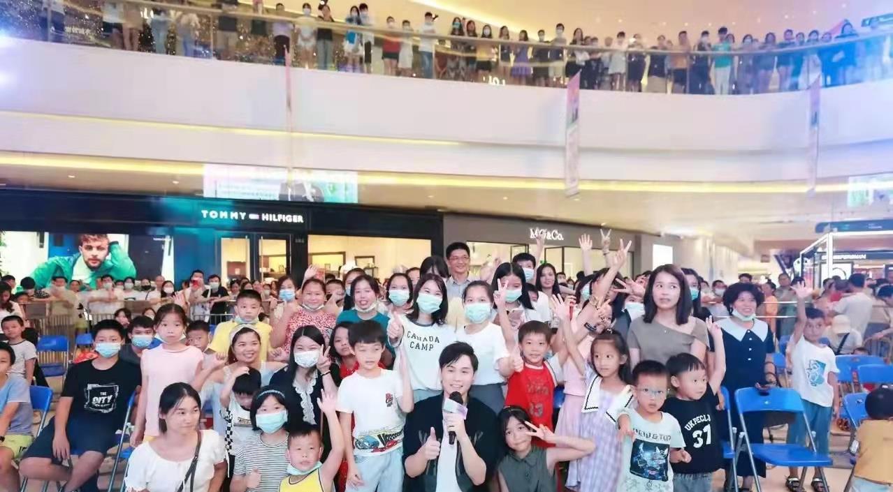 斯宾塞|《外来媳妇本地郎》培养出了一个“巨星”，康天庥李俊毅当爸爸了