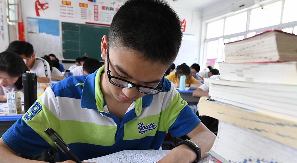 高校|想上211、985大学有多困难?资深教师话很现实,却刺痛无数父母心