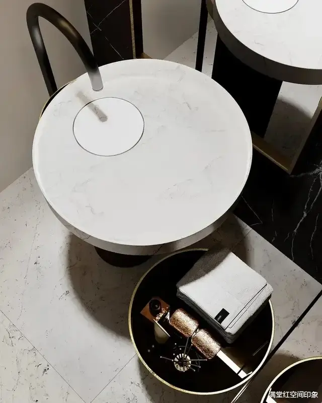 600平米低调奢华的大宅，素雅安静又不失稳重