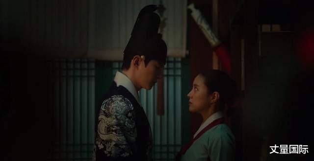 衣袖|《衣袖》7个剧情完美对称! 王的等待&她的等待神对称, 却好心酸