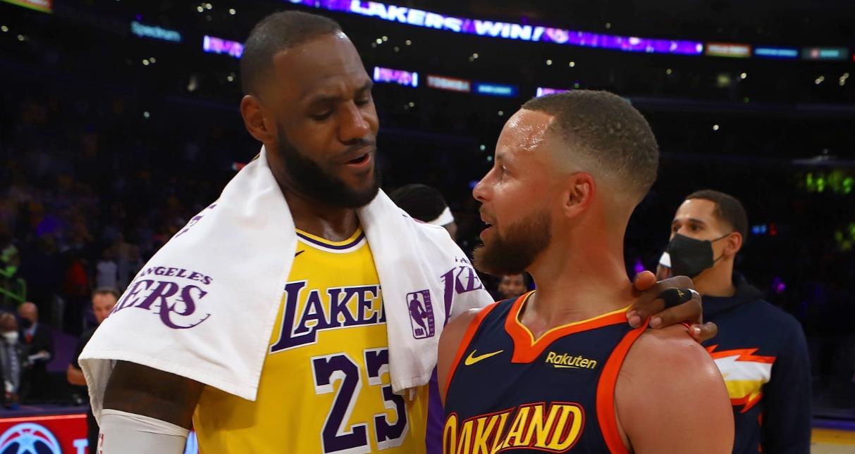 长脖子爸比说|1年8200万美元，竹篮打水！和库里勇士说再见，你该去拿大合同了