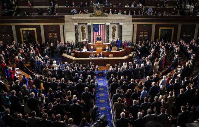 ColorOS|吃饭砸锅！CPU供应商英特尔宣布禁用新疆产品，竞争对手乐开了花