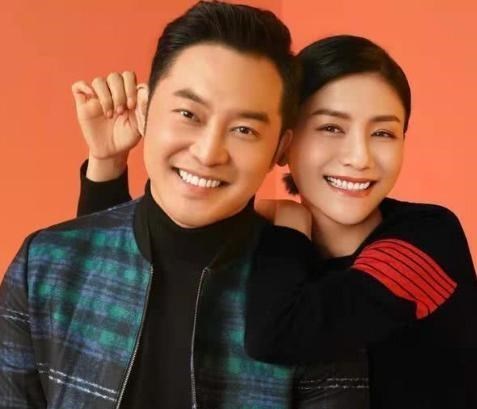 胡可|胡可闺蜜霸气回怼网友，关键时刻靠闺蜜，一举两得！