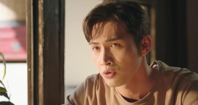 景甜|《司藤》有多争气？延期播遭平台分销，如今大火，景甜重新受追捧