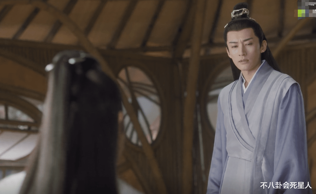 练练|含胸驼背、脖子前倾，上镜就成灾难，男星们该练练仪态了