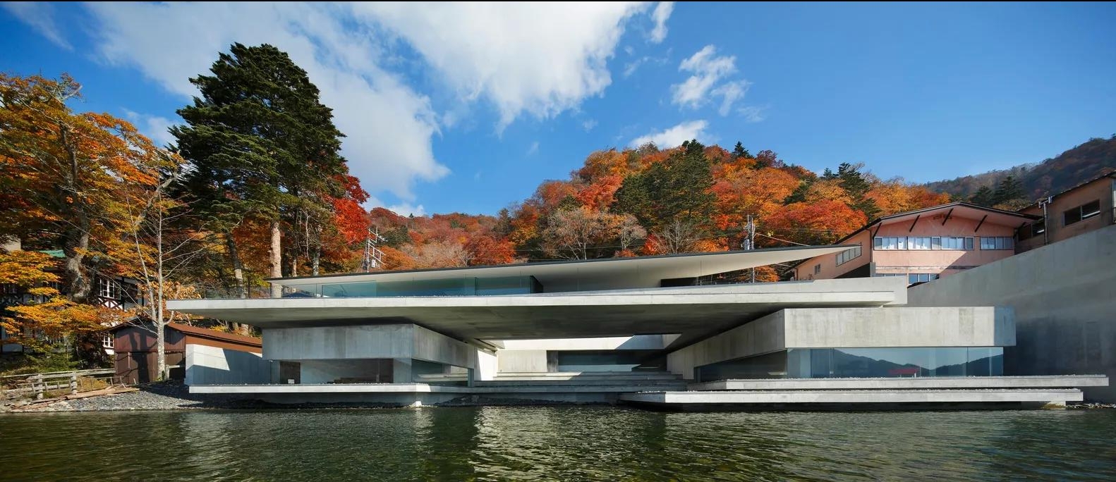 亿伽设计│温泉设计│洗浴设计│酒店设计│水上之屋:步移景异的建筑画廊