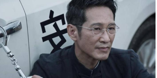 为什么电视剧里行贿金额都是300万呢?看看刑法就知道了