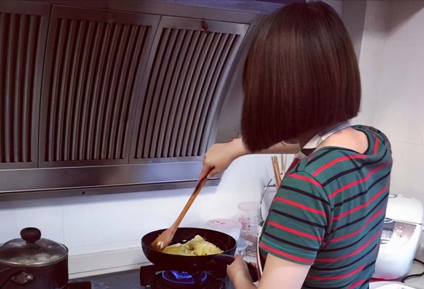 湖北|中国钓鱼王：天元邓刚，放弃20万年薪，只为完成自己的钓鱼梦！