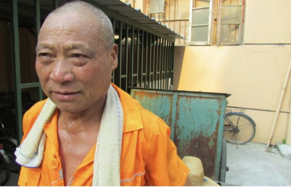 肝脏|56岁环卫大叔，肝脏硬化转癌，医生叹息：上了岁数怎能如此放纵