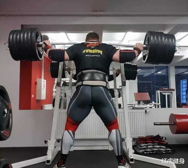 脂肪肝|经常健身的你,是小白还是精英?快来看看5大项的力量标准