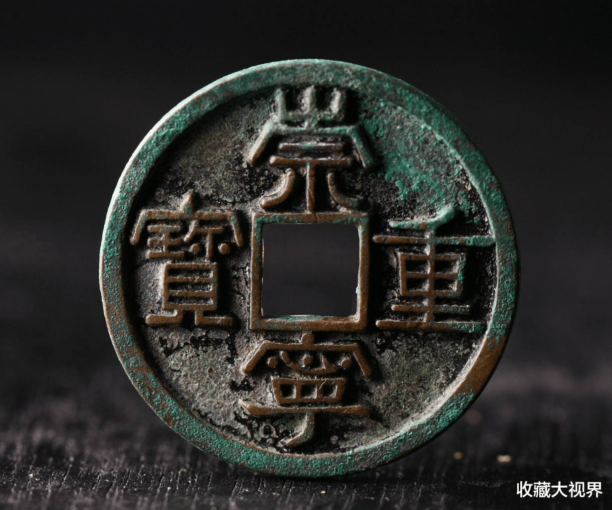 钱币|你嫌钱币卖得慢，人家一场直播几十万……