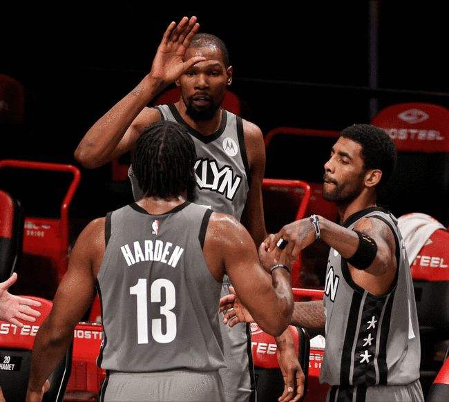 凱恩|籃網(wǎng)消息：2.06m鋒線官宣加盟，眾將有望一同回歸，mvp競爭惹爭議