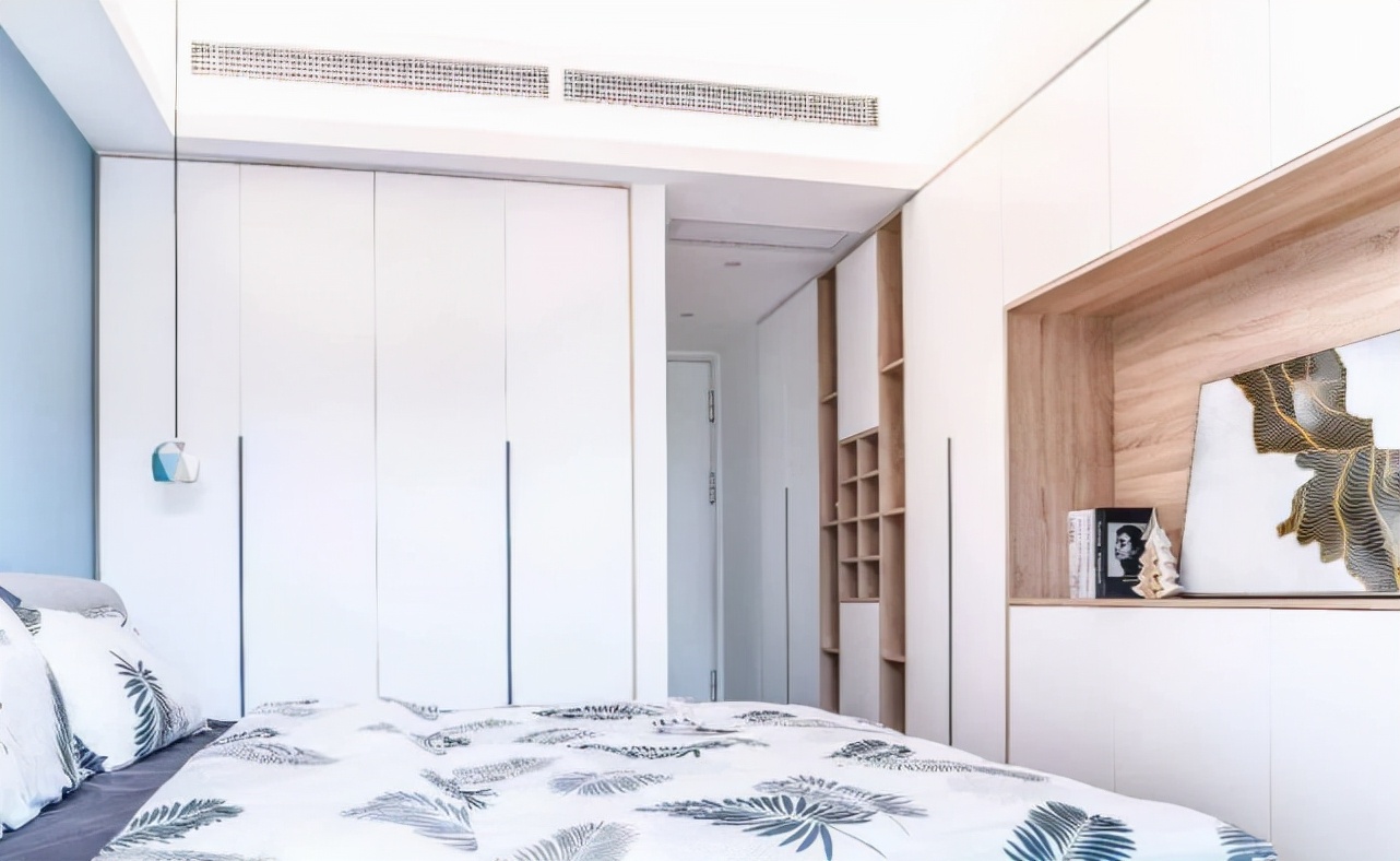 110平现代风二居室，开放式的厨房及书房时尚前卫！