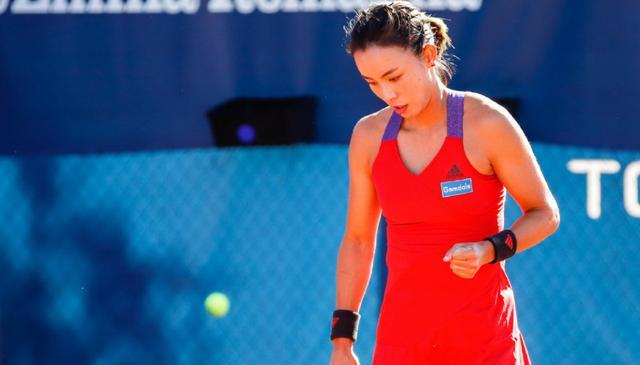 王蔷|1-6溃败，中国金花完全被压制，王蔷夺冠无望？17岁小将太强势了