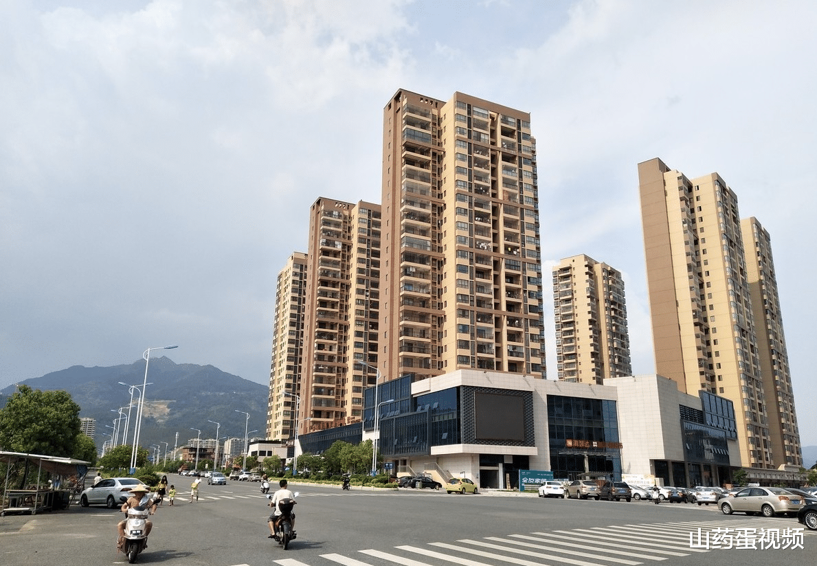 上海市|房子靠近马路边，2个优势很明显，但这4大劣势着实不能忍