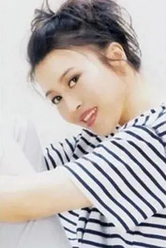 丁嘉丽|她是孙红雷前女友，堕胎4次，如今61岁仍单身一人