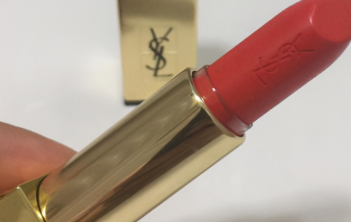 口红|盘点热门的大牌口红推荐:提升整个人的气色持久滋润上妆效果好!