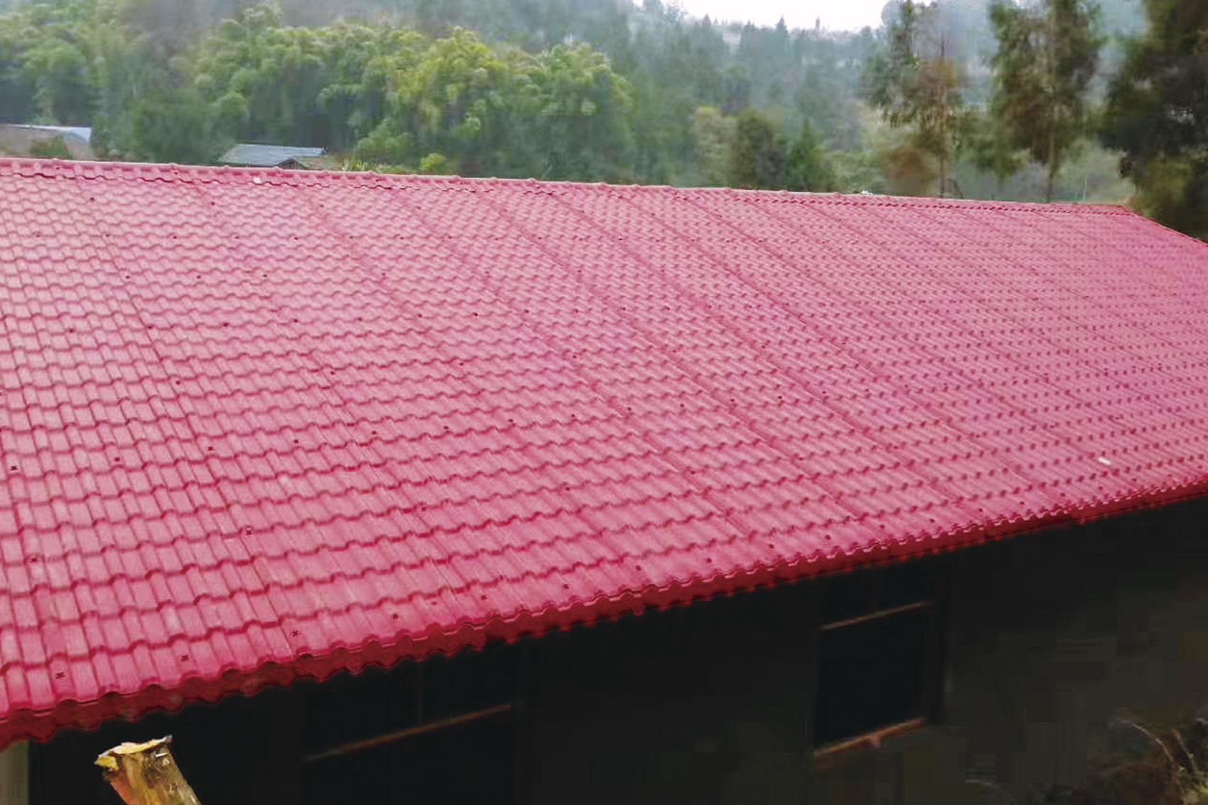 星发树脂瓦|树脂瓦能防火防高温吗?